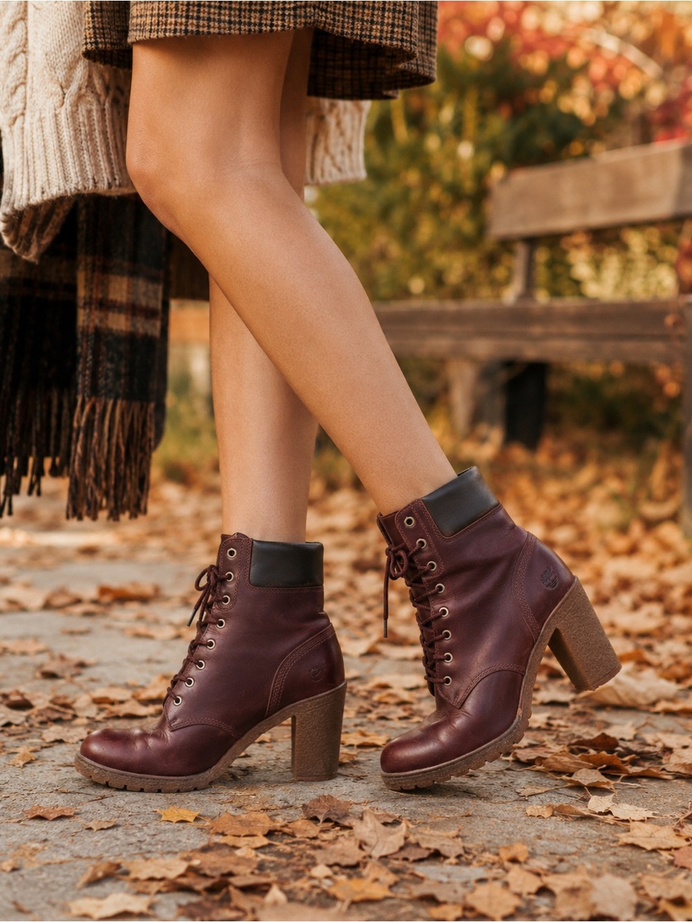 Timberland Women Burgundy Leather Lace Up Heeled Boots Size 6 Fall Moto Grunge